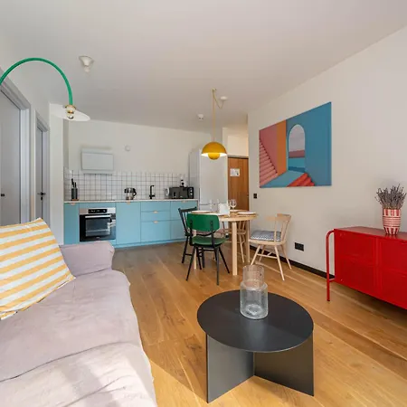 Stylish 2-bedroom With Large Terrace, Near Forest Park & Beach, Child-friendly Location