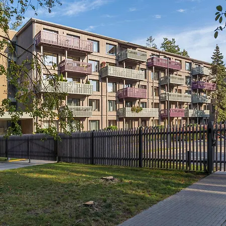 Stylish 2-bedroom With Large Terrace, Near Forest Park & Beach, Child-friendly Location